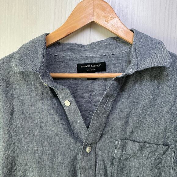Banana republic linen blend button down - Picture 2 of 9